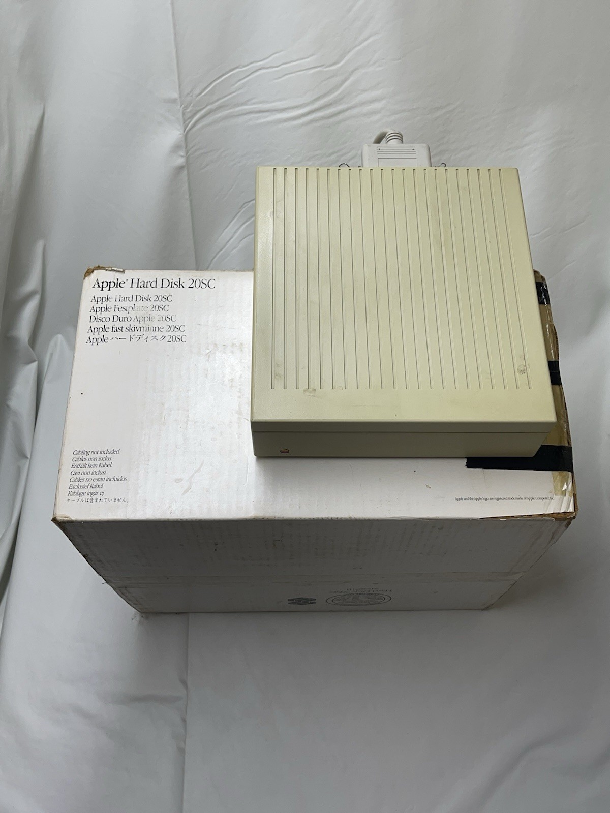 VINTAGE Apple Hard Disk 20SC M2604 SCSI External Drive ORIGINAL BOX FOAM CABLES