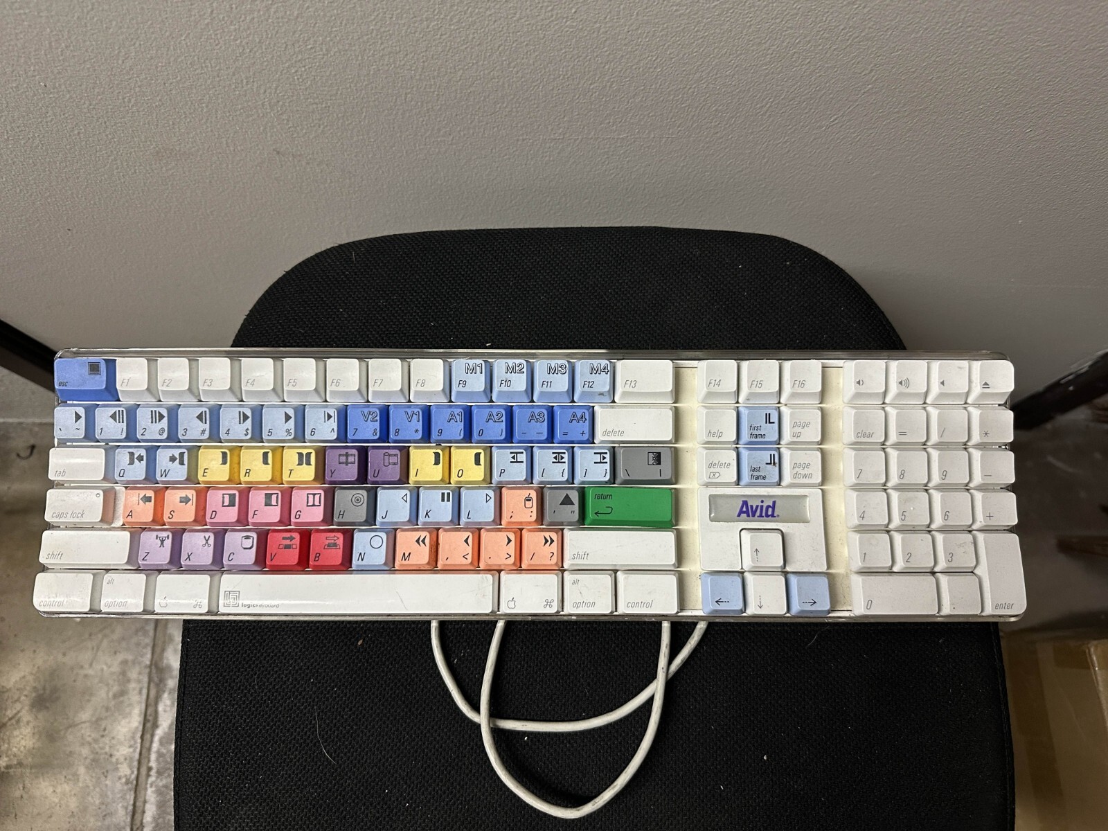 Apple A1048 Digidesign USB Wired Keyboard Final Cut Pro Colored Keys