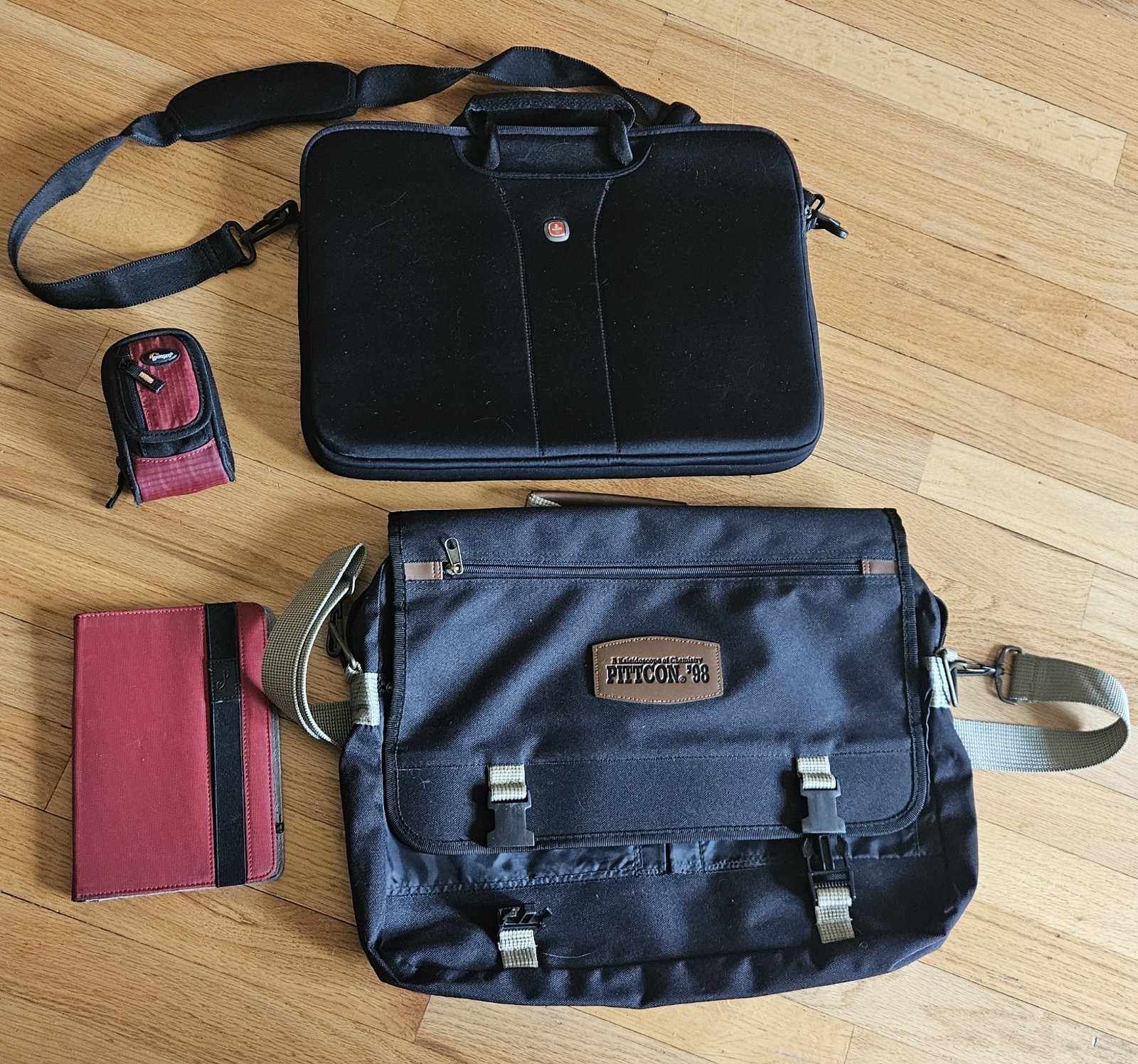 Wenger Legacy 15.6" Ultra Computer Slimcase, 16"x12" Messenger Bag, Camera Case