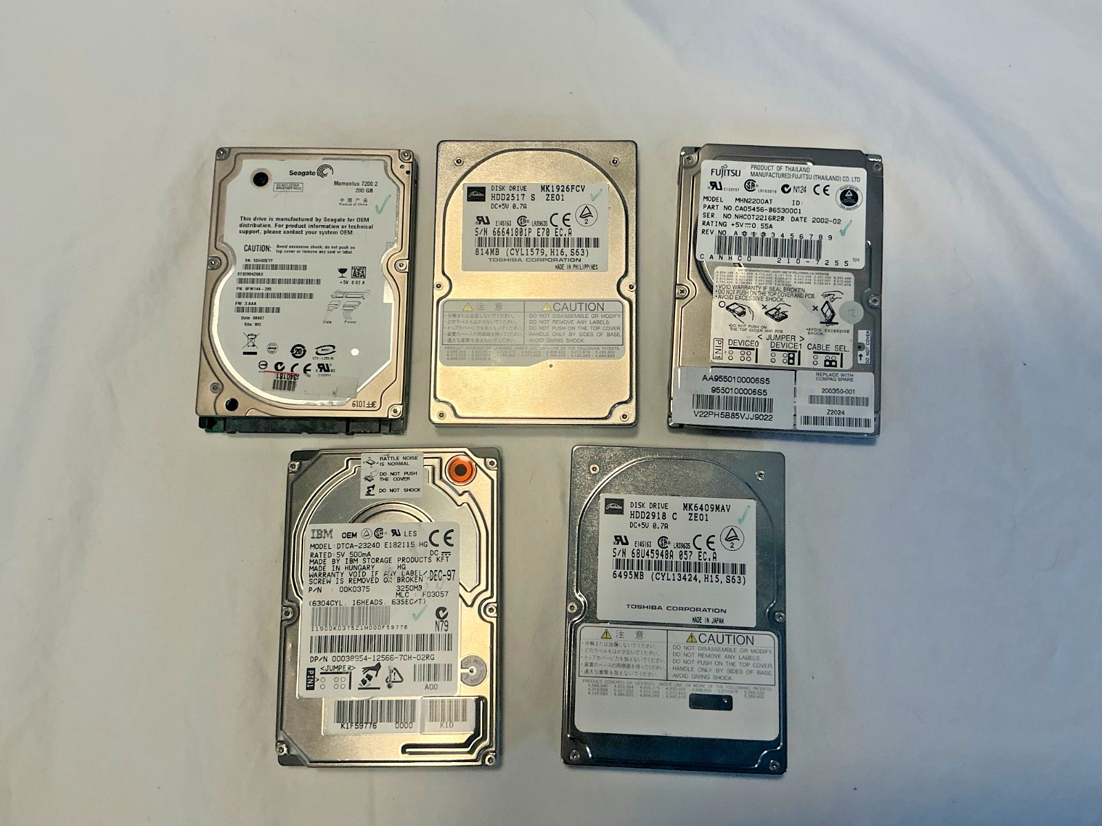 Hard Drives formatted (5): IBM Toshiba Momentus Fujitsu  plus SCSI 50 pin
