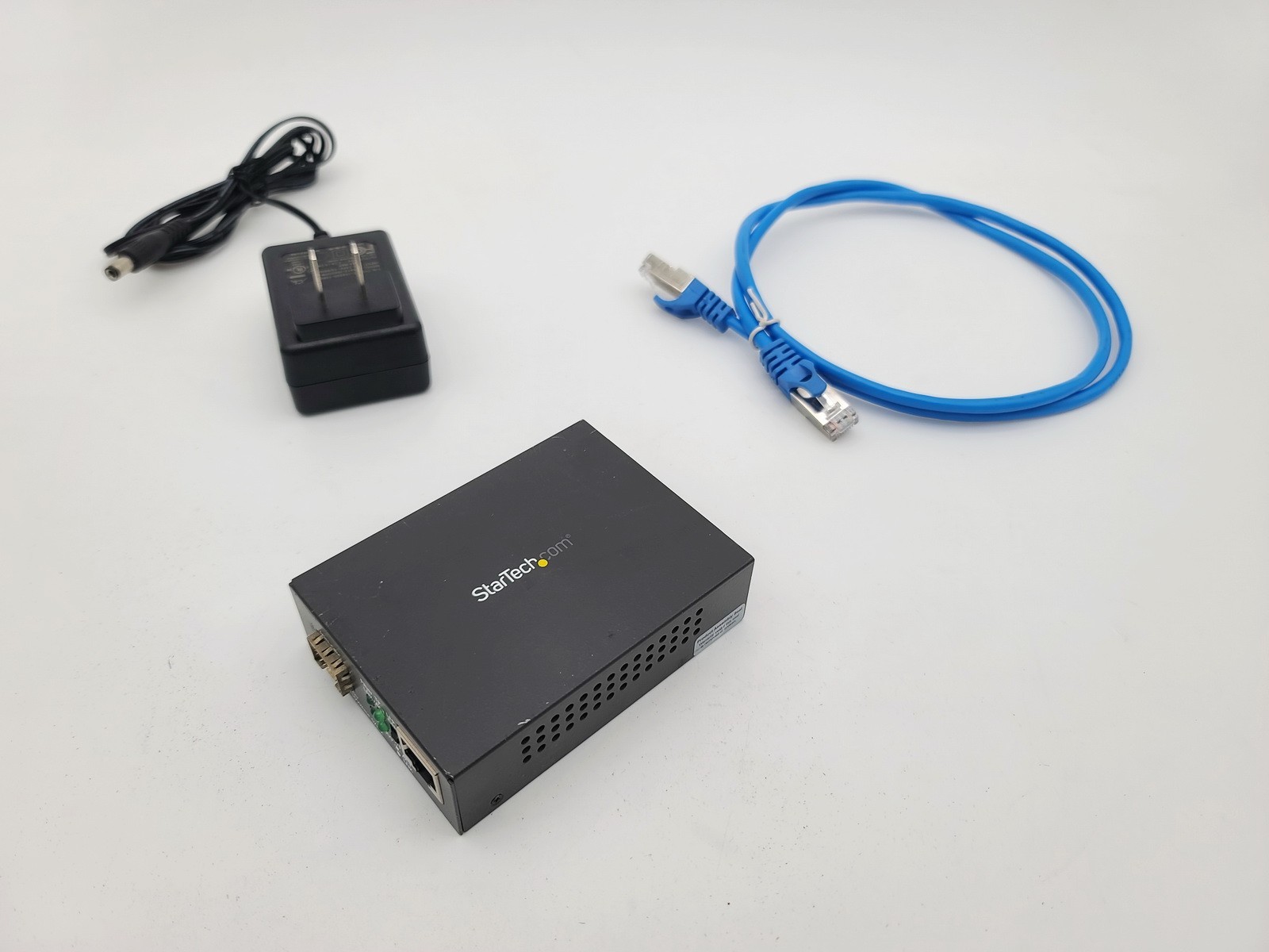 STARTECH MCM1110MMLC GIGABIT ETHERNET MEDIA CONVERTER MULTIMODE FIBER LC