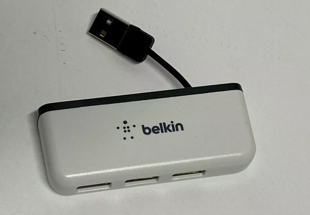 Belkin USB 2.0 Travel Hub - 4 Port Compact Hub with Hideaway Cord - Travel Ready
