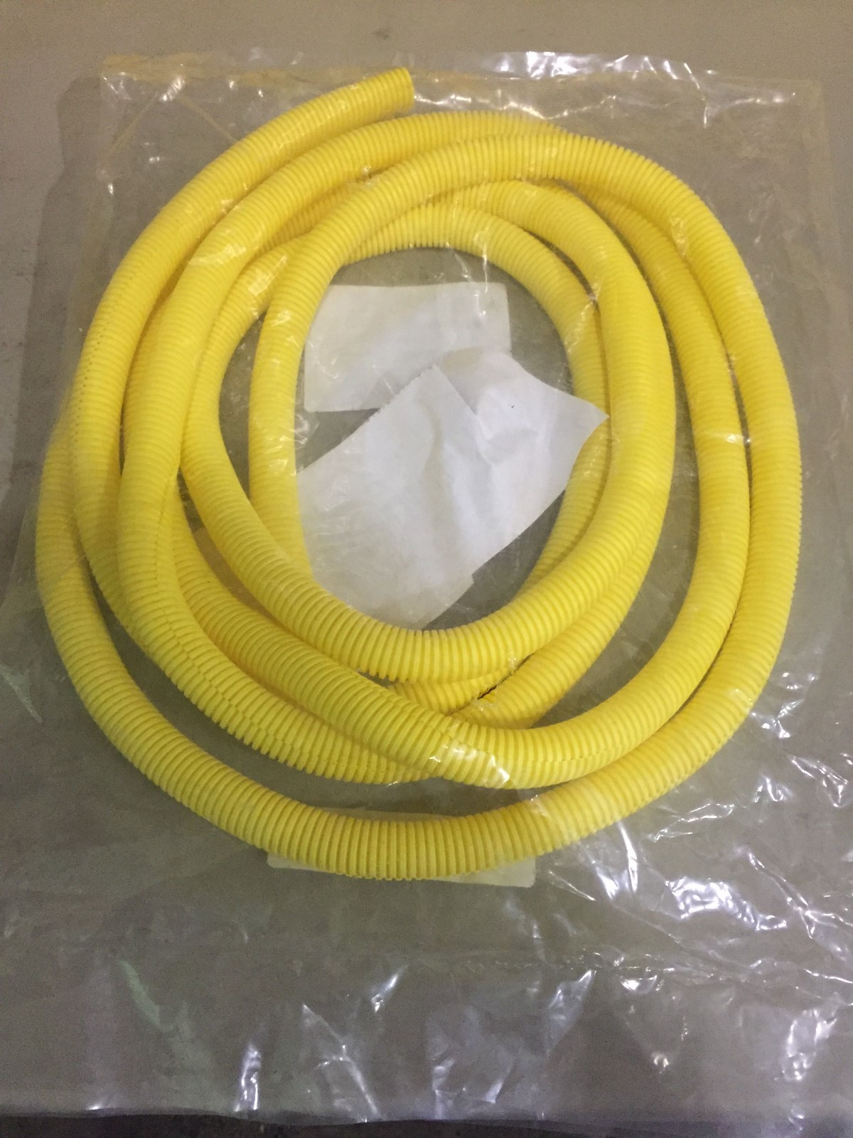 ADC/COMMSCOPE / FIBERGUIDE / FGS-MFTY-10F / 7/8" SLOTTED FLEX TUBE / 10 FT