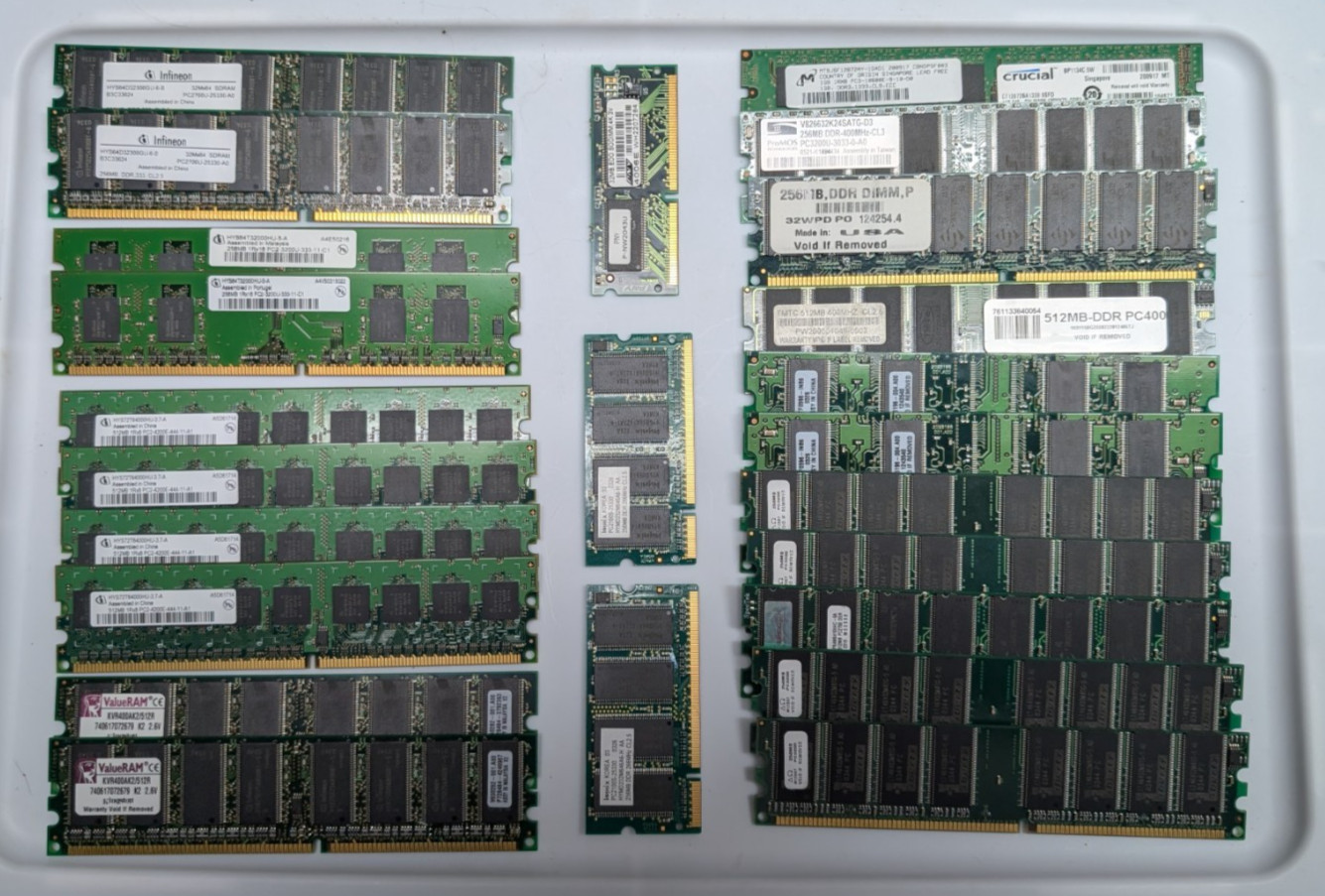 CPU Memory LOT ***24*** DDR & PC Memory Sticks Kingston Infineon PNY Crucial