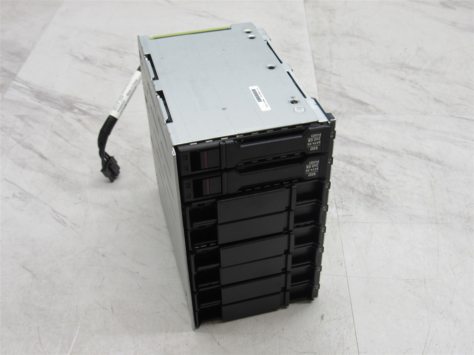 HPE DL380 DL385 DL345 DL38x Gen10/Plus/V2 8SFF Drive Cage Kit 2.5 SATA/SAS BC