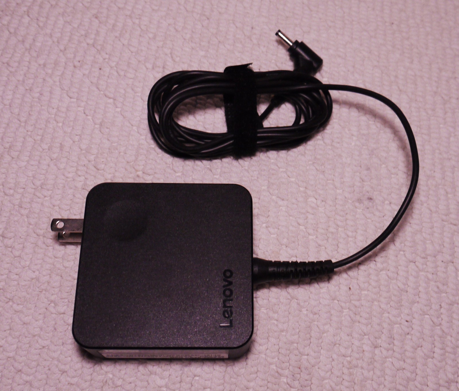 OEM Lenovo 65W AC Adapter ADLX65CLGU2A ADLX65CCGU2A 01FR46 01FR154 Power Supply