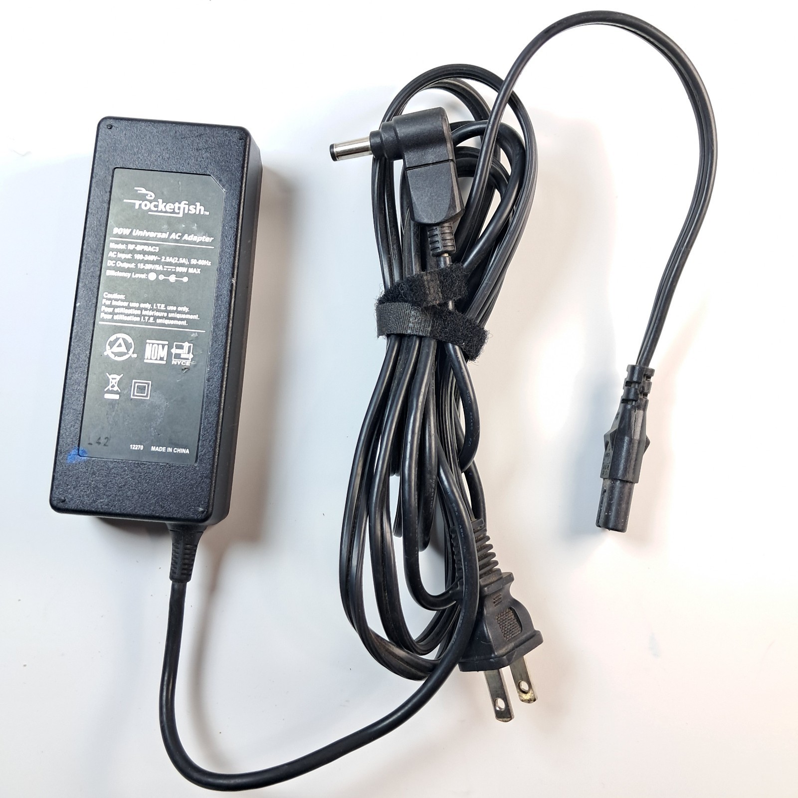 Genuine Rocketfish RF-BPRAC3 Universal AC Adapter 15-20V 5A 90W Laptop Charger