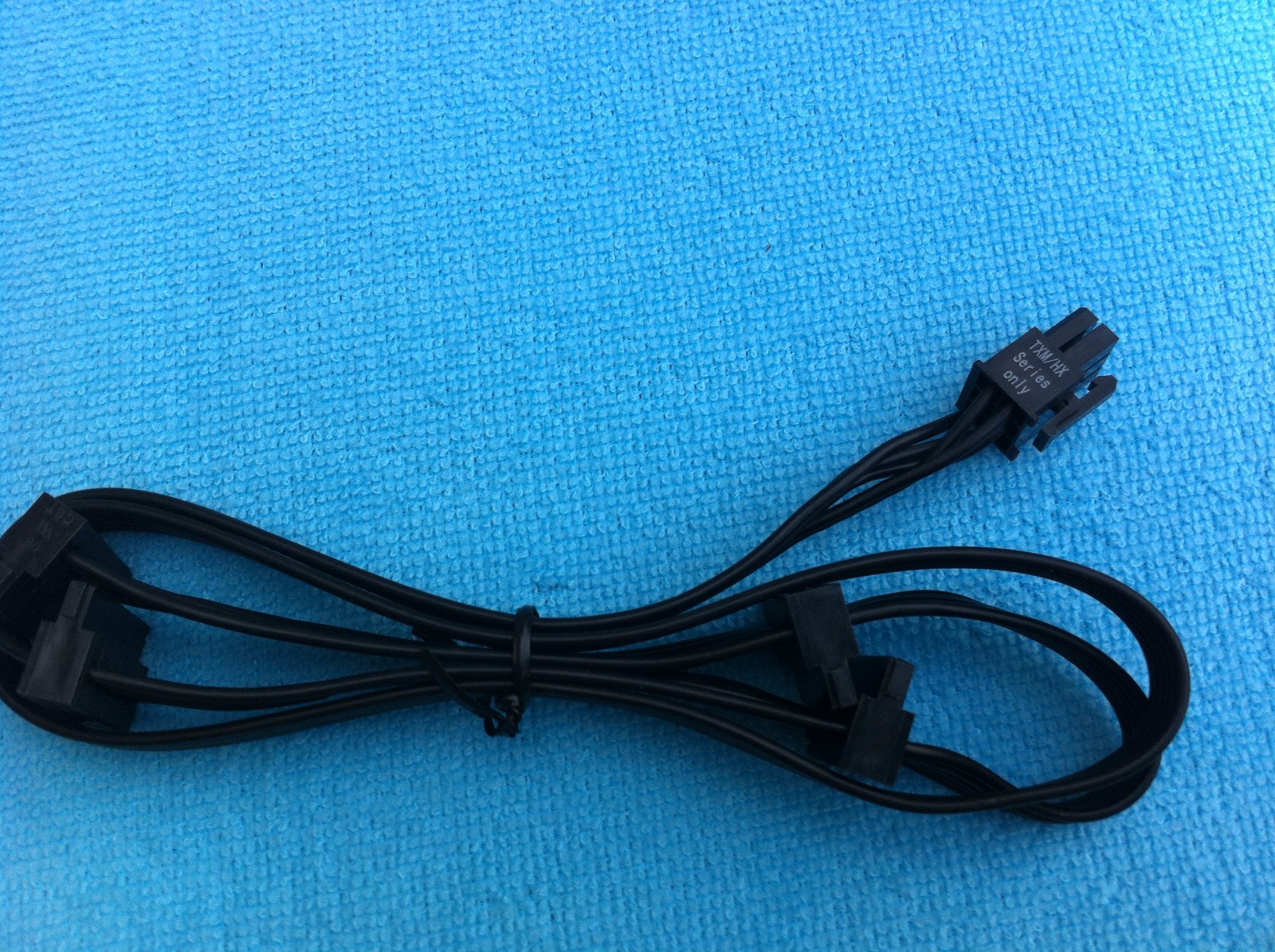  6 pin to 4x SATA DRIVER POWER cable  CORSAIR HX1050 ,HX850 TXM,HX 