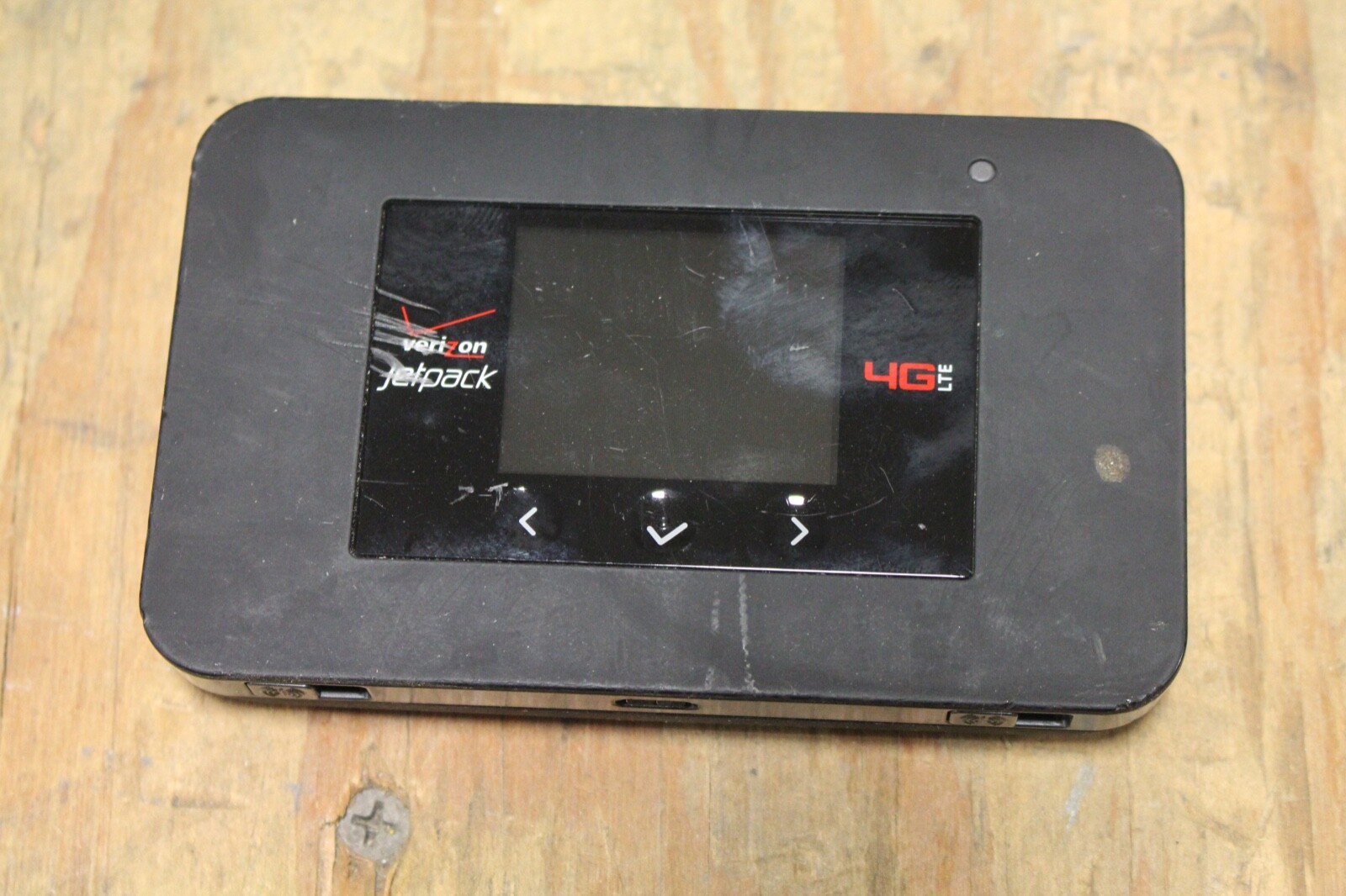 Netgear Aircard 791L Wireless Hotspot - Verizon jetpack  