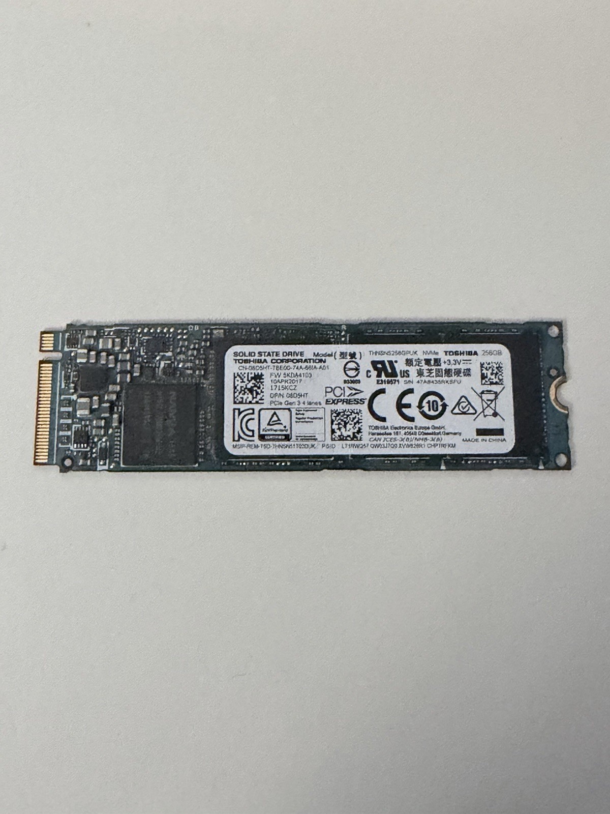 Toshiba THNSN5256GPUK 256GB NVMe PCI Express M.2 2280 Blue Internal SSD