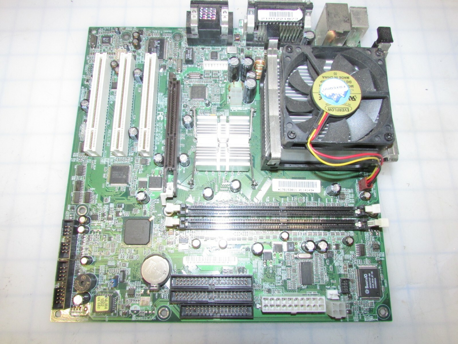 Asus P4B266-LM Motherboard WITH 1.60GHz PENTIUM 4 + HEAT SINK AND FAN