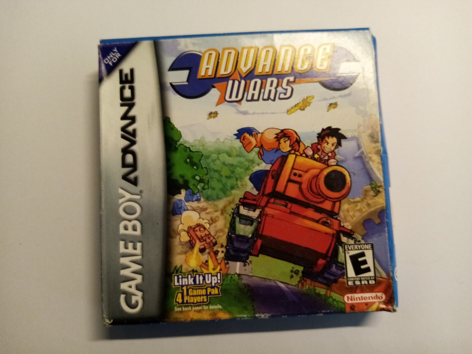 Nintendo Game Boy Game "Advance Wars" in Cardboard Box