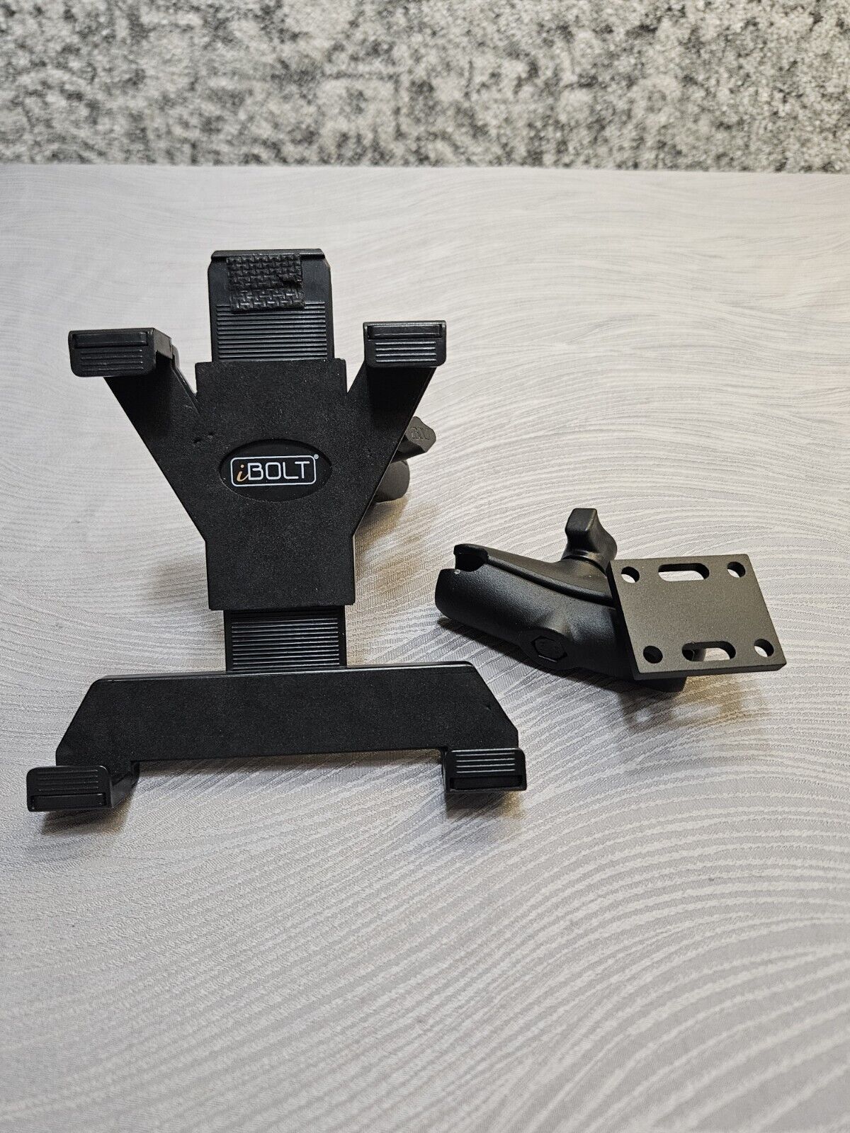 iBOLT Stream-Cast TabDock Tablet Stand- Weighted Base Mount