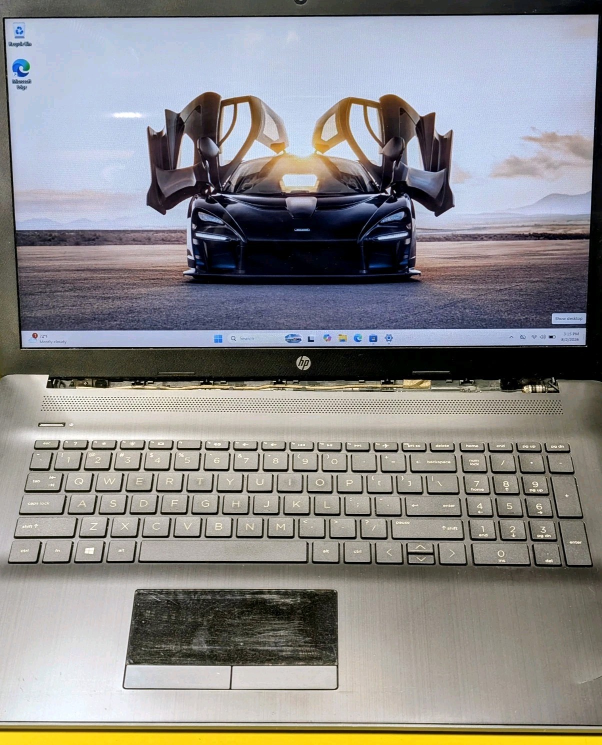 HP 17-CA0095NR Laptop 12 GB RAM/ AMD A9- 1 TB HD/Win 11 -DVD RW-Working READ