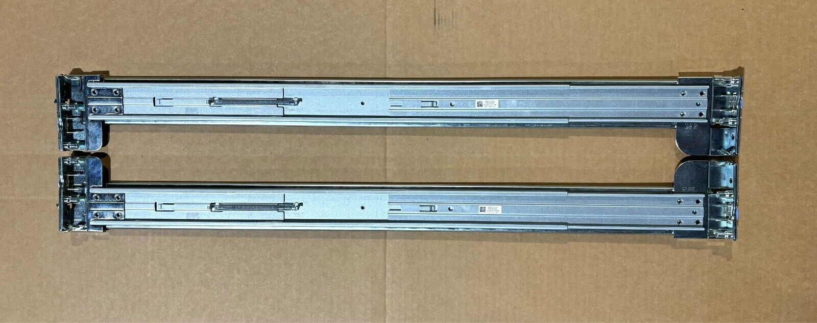 Dell PowerEdge Rail System Left/Right 0FYK4G, 061KCY  *Satisfaction Guaranteed*