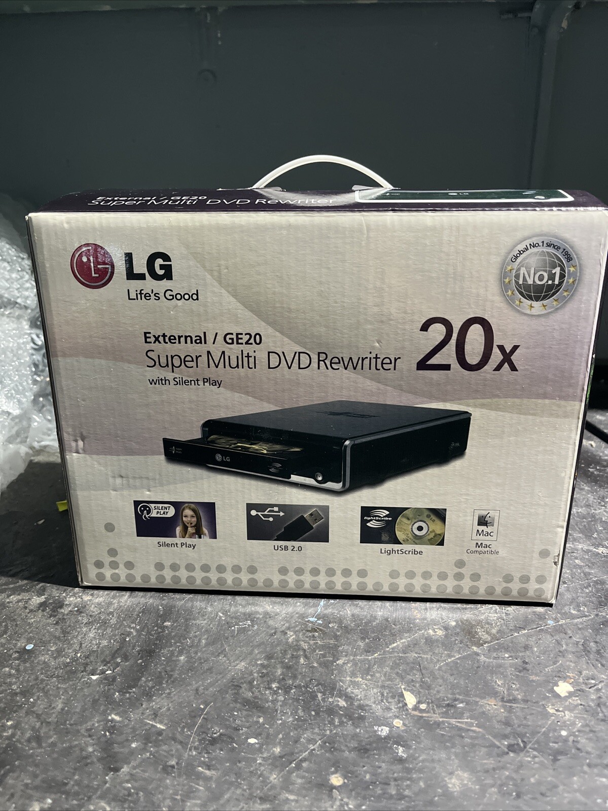 7LG External GE20 Super Multi DVD Rewriter 20x w/ Silent Play IN BOX