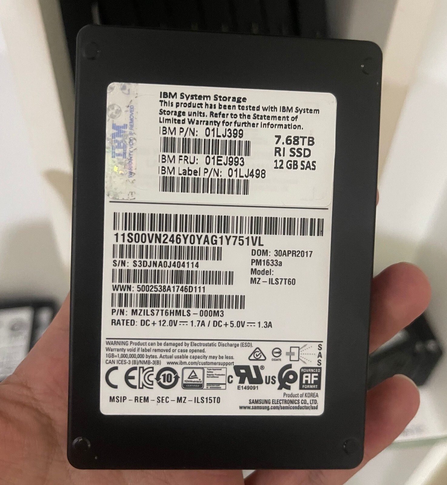 IBM Samsung PM1633a 7.68TB 2.5" SAS 12Gb/s MZ-ILS7T60 MZILS7T6HMLS-000M3 90%+