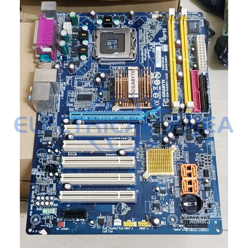 1PC GIGABYTE GA-945PL-S3E motherboard Fast delivery