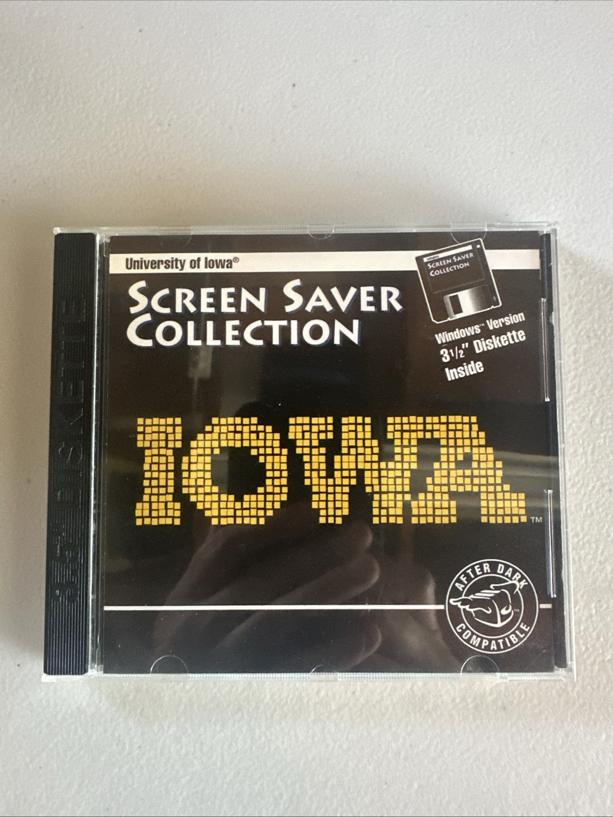 University Of Iowa Screen Saver Collection 3 1/2 Diskette