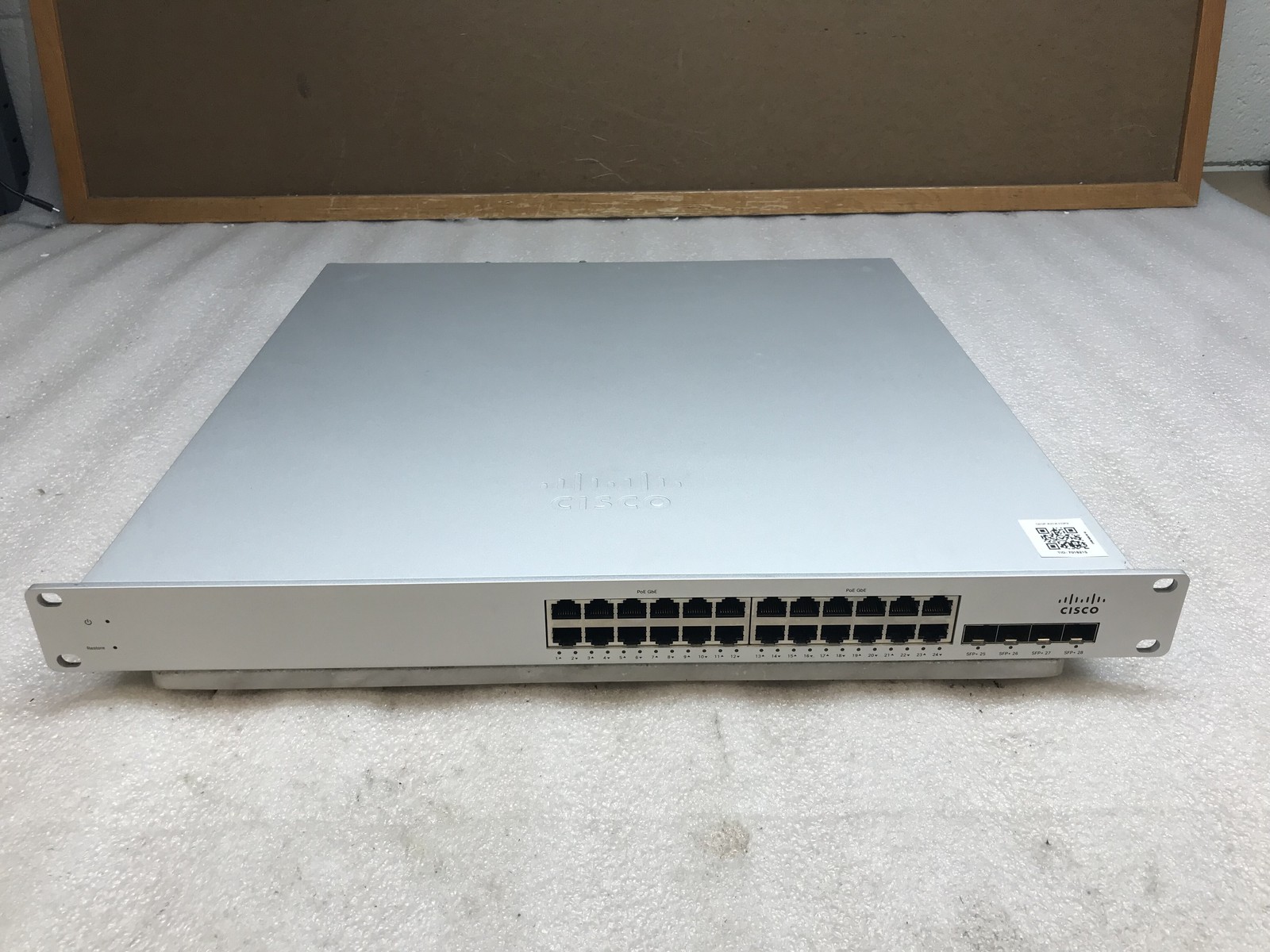 Cisco Meraki MS320-24P-HW 24-Port PoE+ Gigabit Switch 4x 10G SFP+ UNCLAIMED