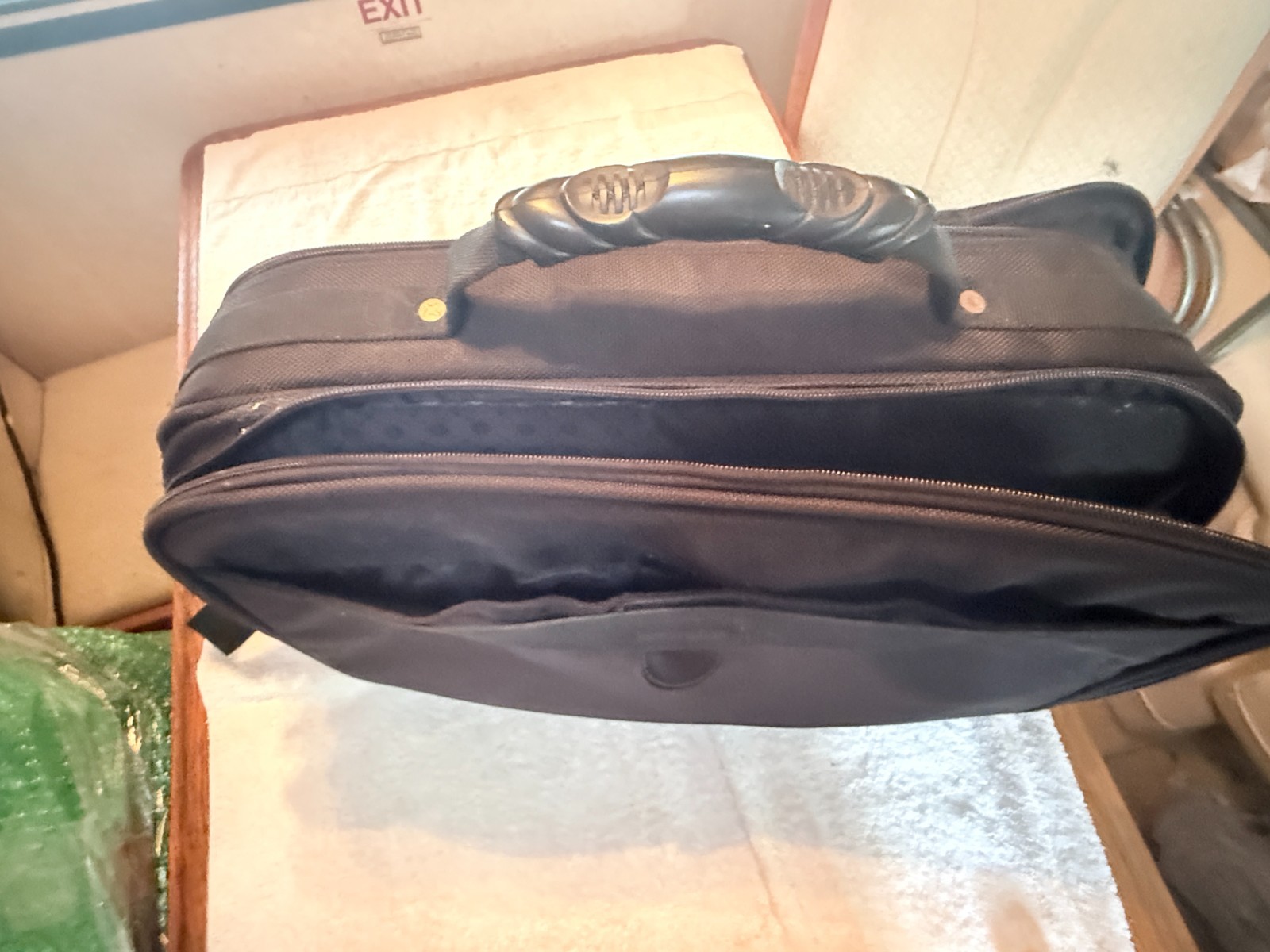 Foray 16" Laptop Computer case (15x16) - Rugged - Plenty of Storage Space
