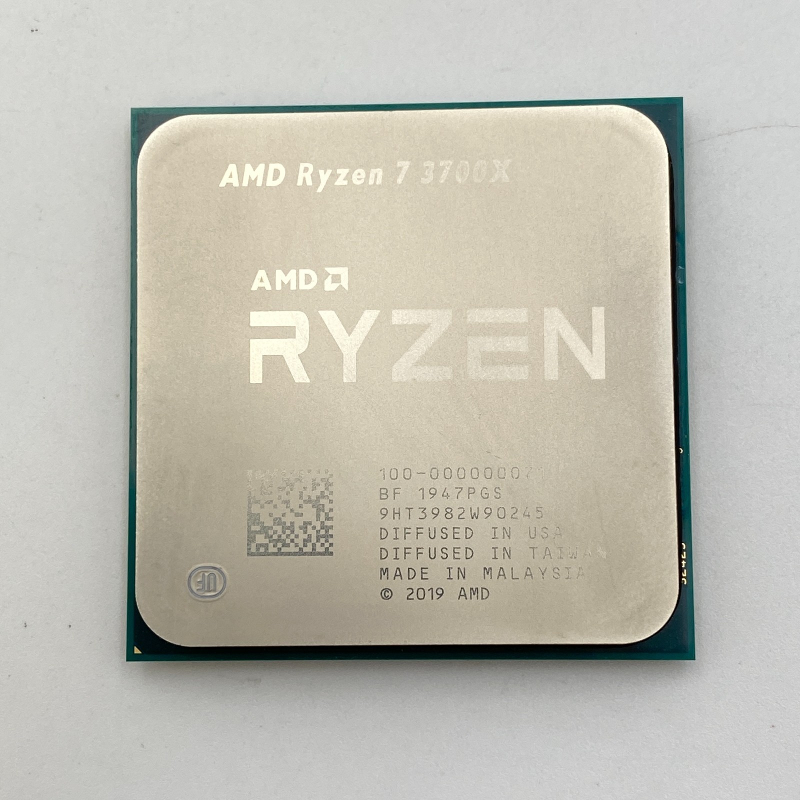 AMD Ryzen 7 3700X Desktop Processor (3.6 GHz, 8 Cores, 16 Threads, AM4) Matisse