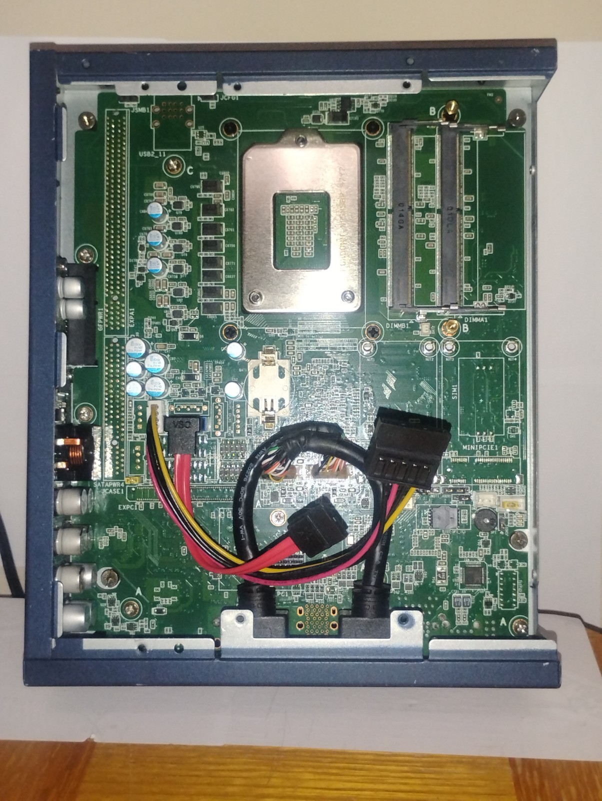 Advantech MIC-7700 For parts