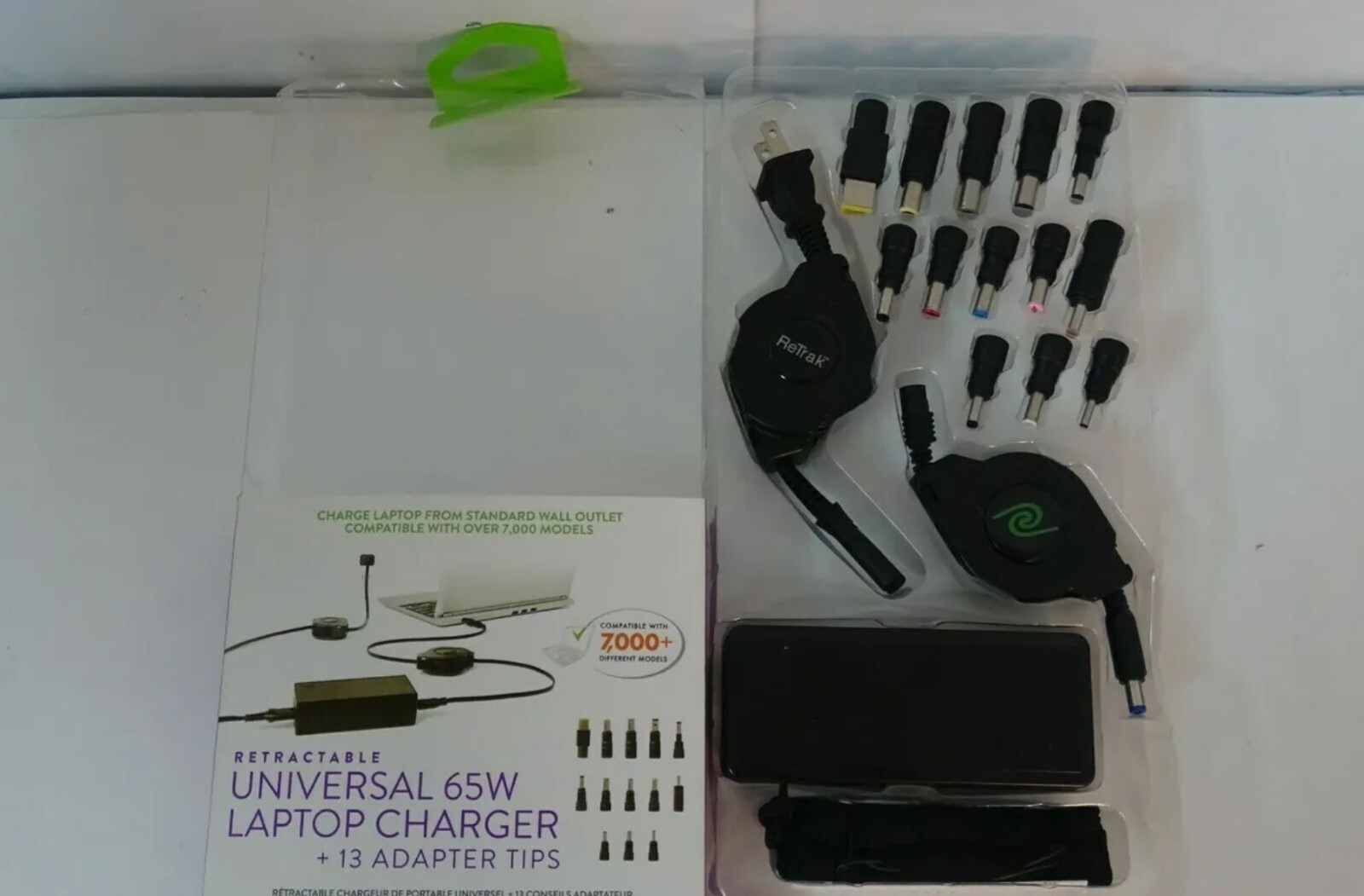 ReTrak Retractable Universal Ultrabook/Netbook/Notebook/Laptop Charger, Black 