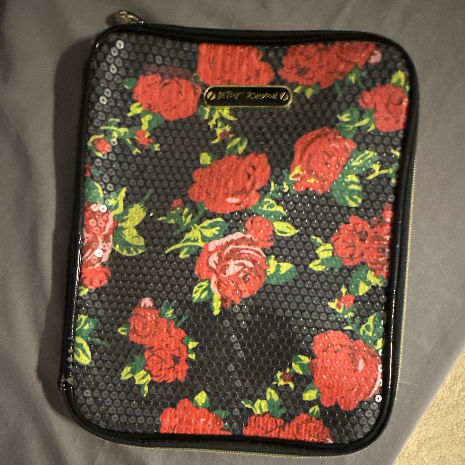 Betsey Johnson Tablet Case. 10x8 Inches