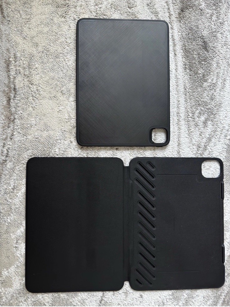 ESR for iPad Pro 11 Inch Case Removable Magnetic Cover, Black