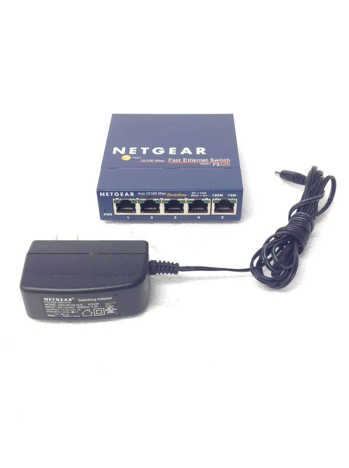 NETGEAR ProSafe FS105 5-Port 10/100 Fast Ethernet Switch w/ AC Adapter WORKING