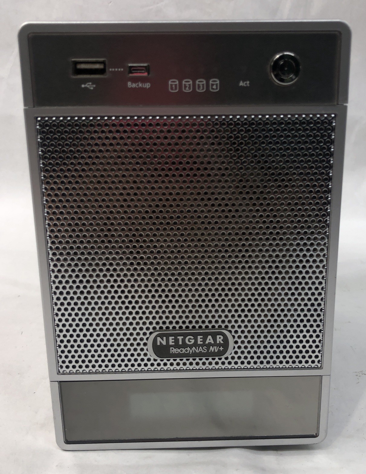Netgear ReadyNAS NV+ RND4000, 4-Bay, 3.5" SATA Support, Gigabit Ethernet Support