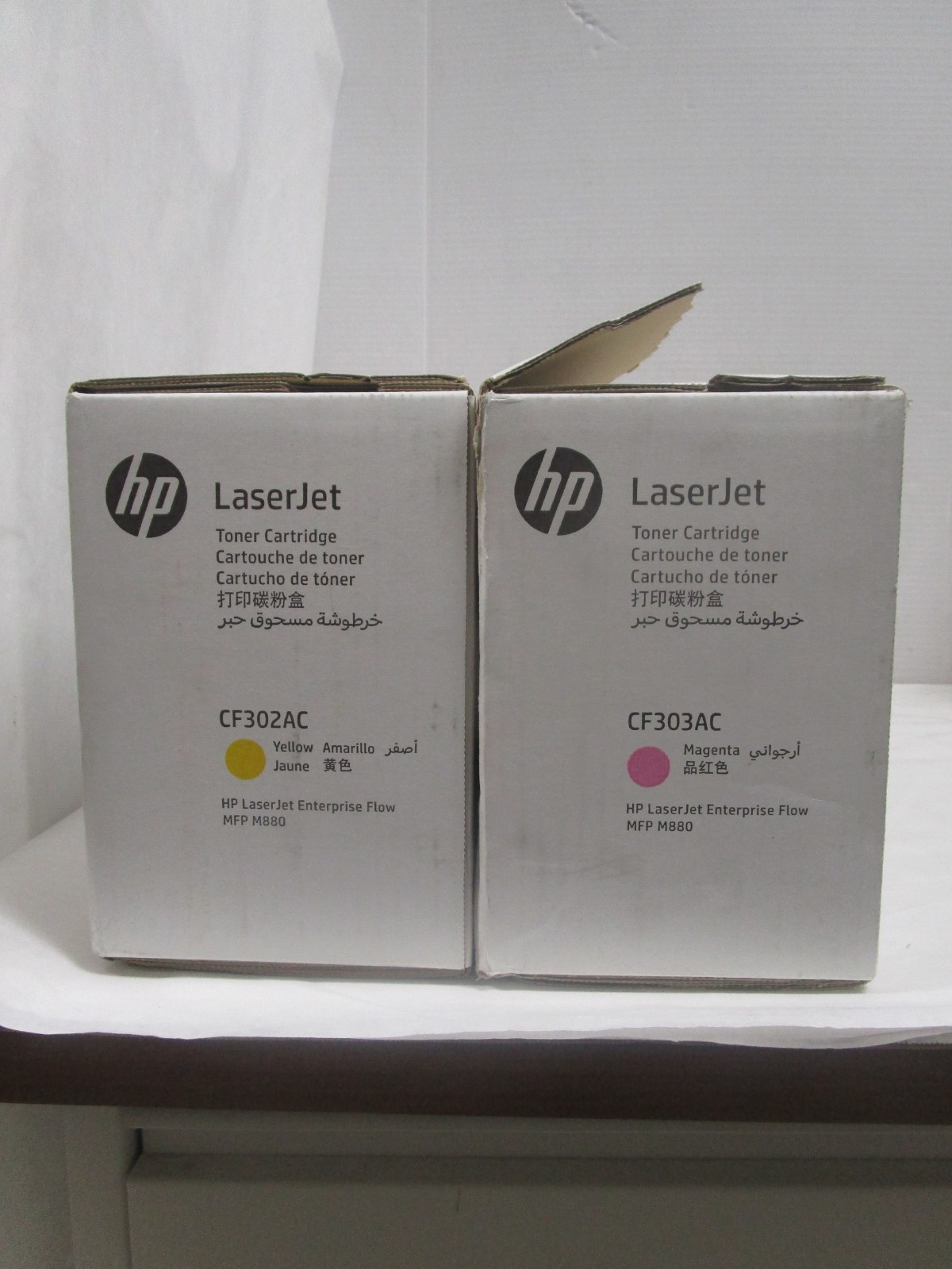 HP CF303AC CF302AC 827A Magenta and Yellow Printer Toner Cartridge LOT OF 2 NEW