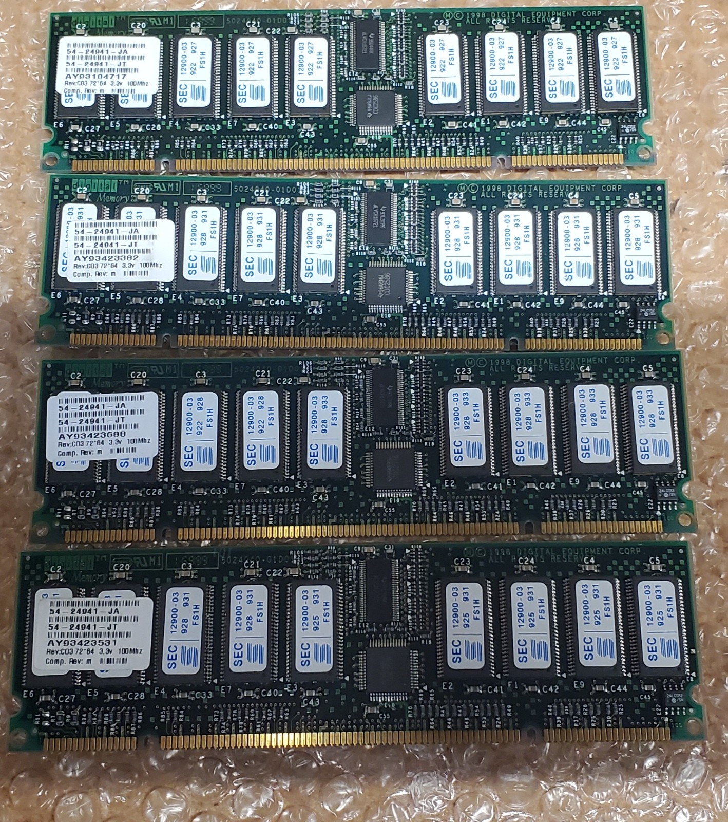 DEC COMPAQ HP 2X MS310-EA 1GB memory kits total 4x 54-24941-JA AKA MS610-EA