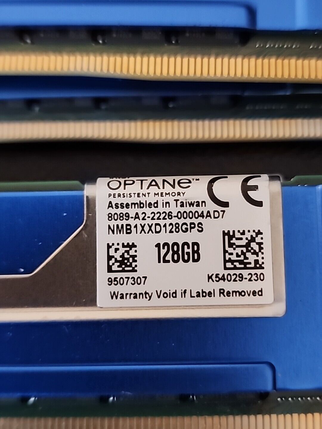 Intel Optane Persistent  128GB  PC4-21300 DDR4-2666 DCPMM RAM NMB1XXD128GPS 