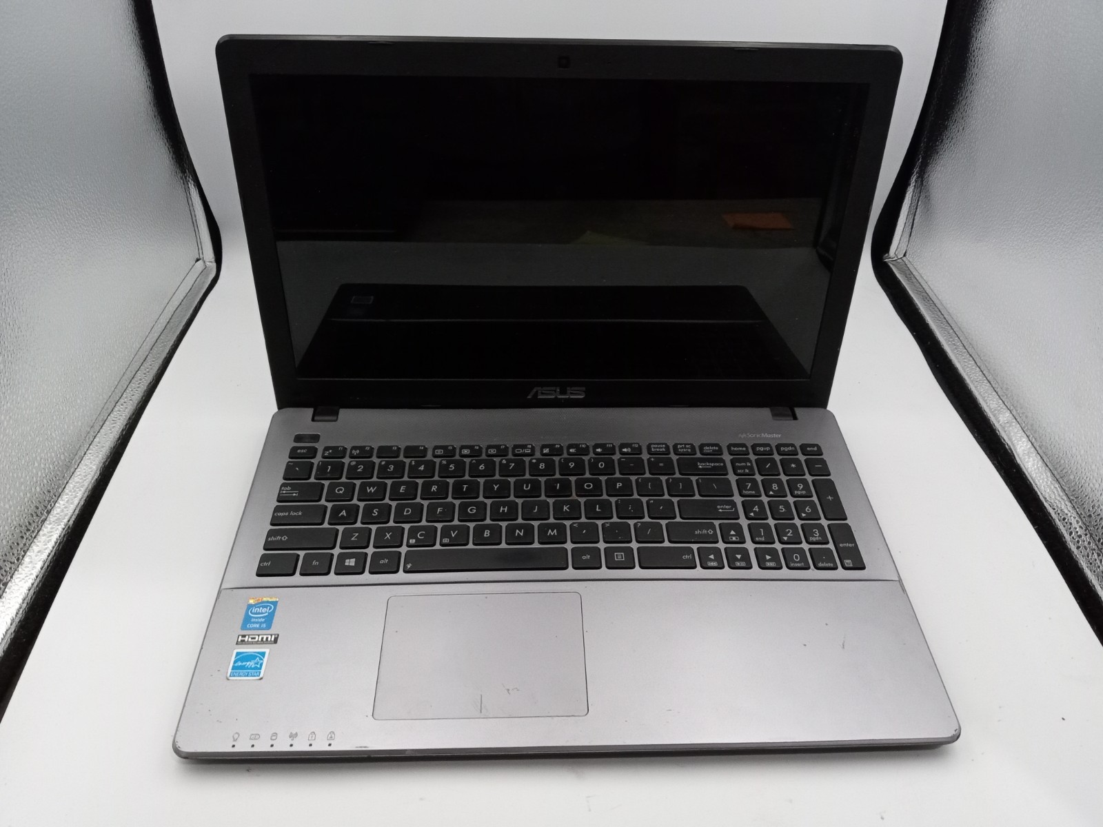 ASUS X550L 15" Laptop Intel Core i5-4200U 4GB RAM - BROKEN KB CONNECTOR -RR