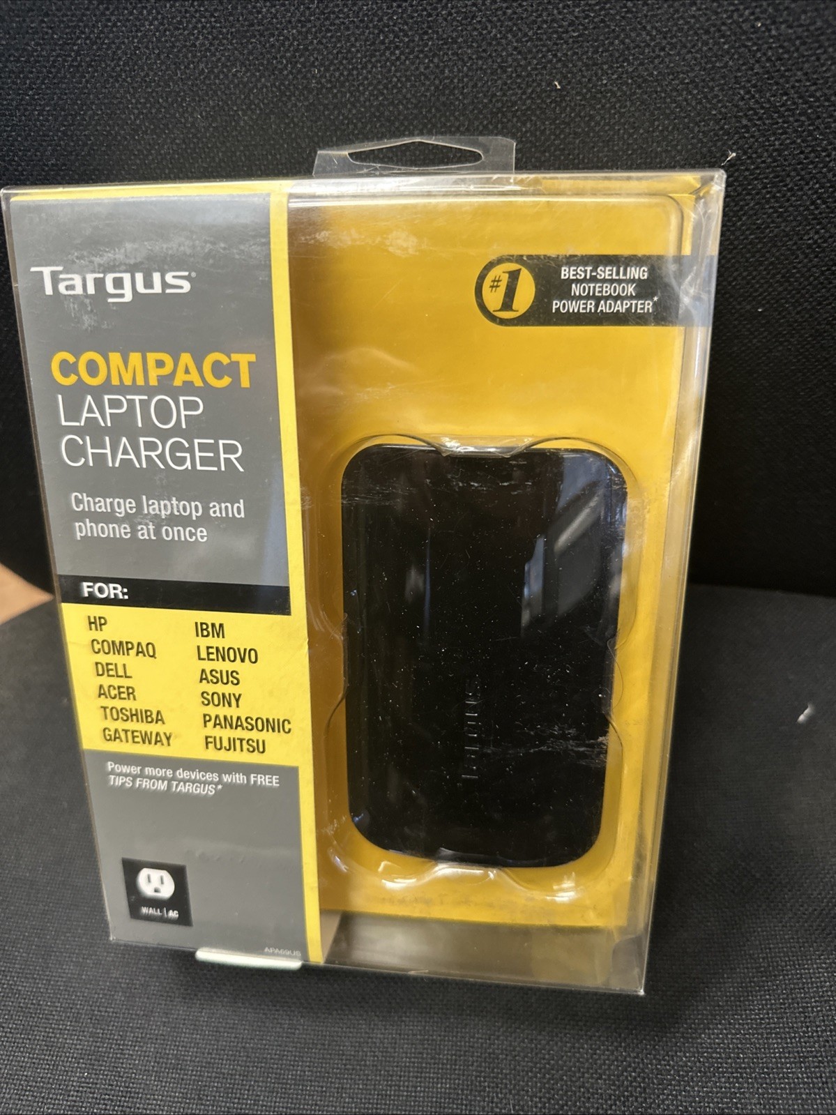 Compact laptop Charger TARGUS APA6US