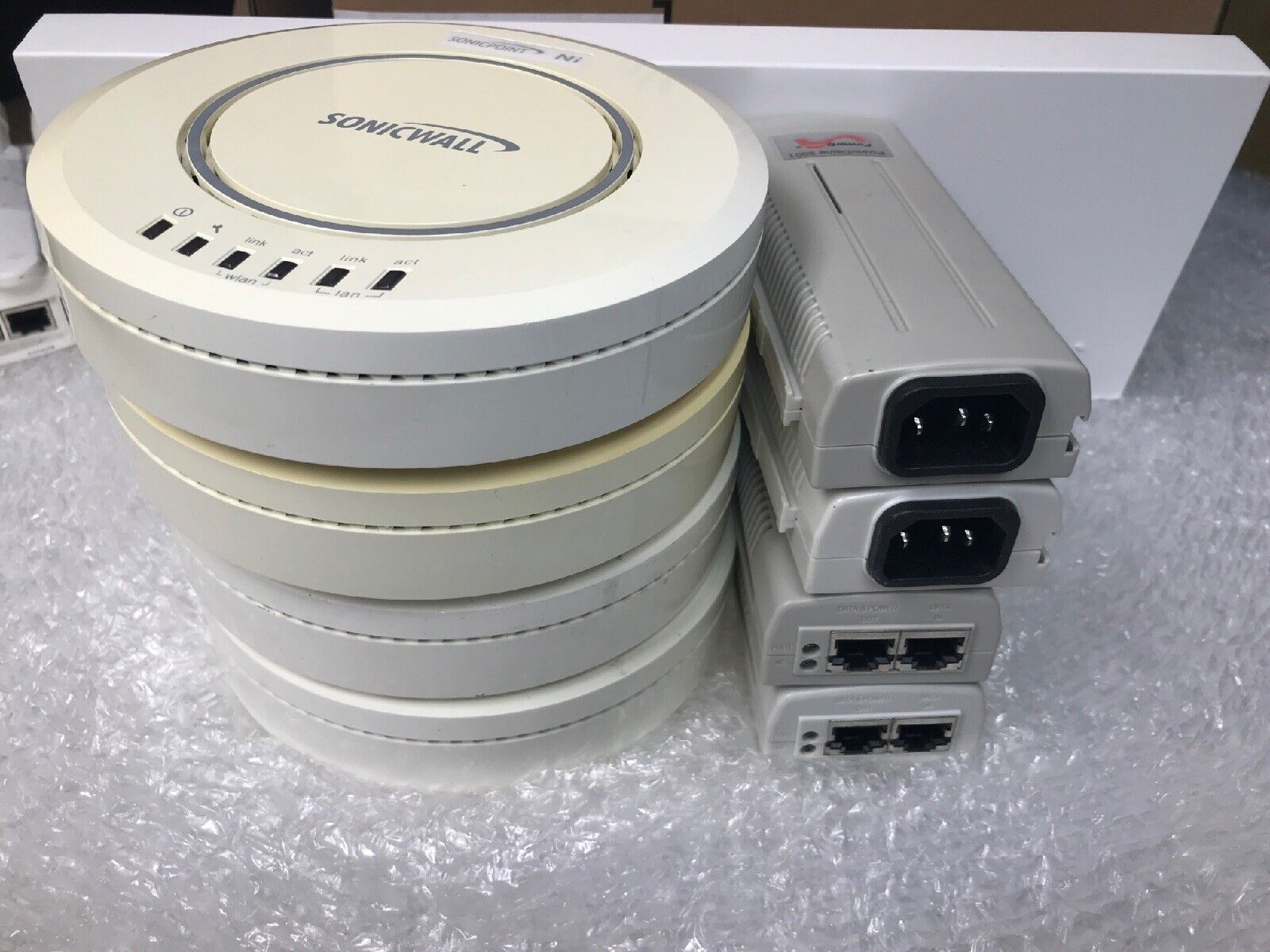 1x SonicWALL Sonicpoint Ni Wireless Access Point APL21-083 (transferable)