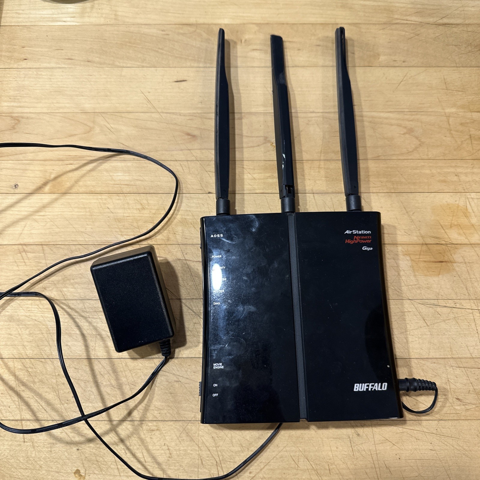 Buffalo Airstation Wireless Wi-Fi Router/Modem Model WZR-HP-G450H