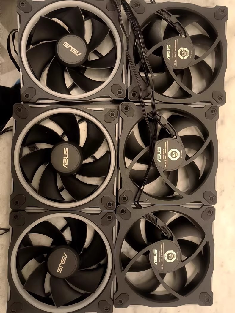 ASUS PRIME MR120 ARGB Reverse-Blade Case Fan 28mm Thick Frame