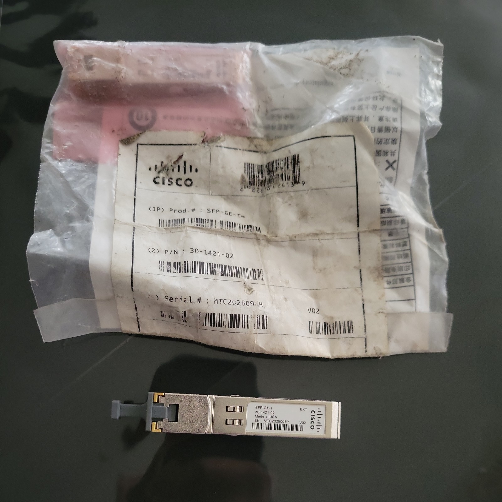 2 Cisco GENUINE SFP-GE-T Copper RJ45 1Gb Transceiver *1 NEW IN BAG* * 1 OPEN*
