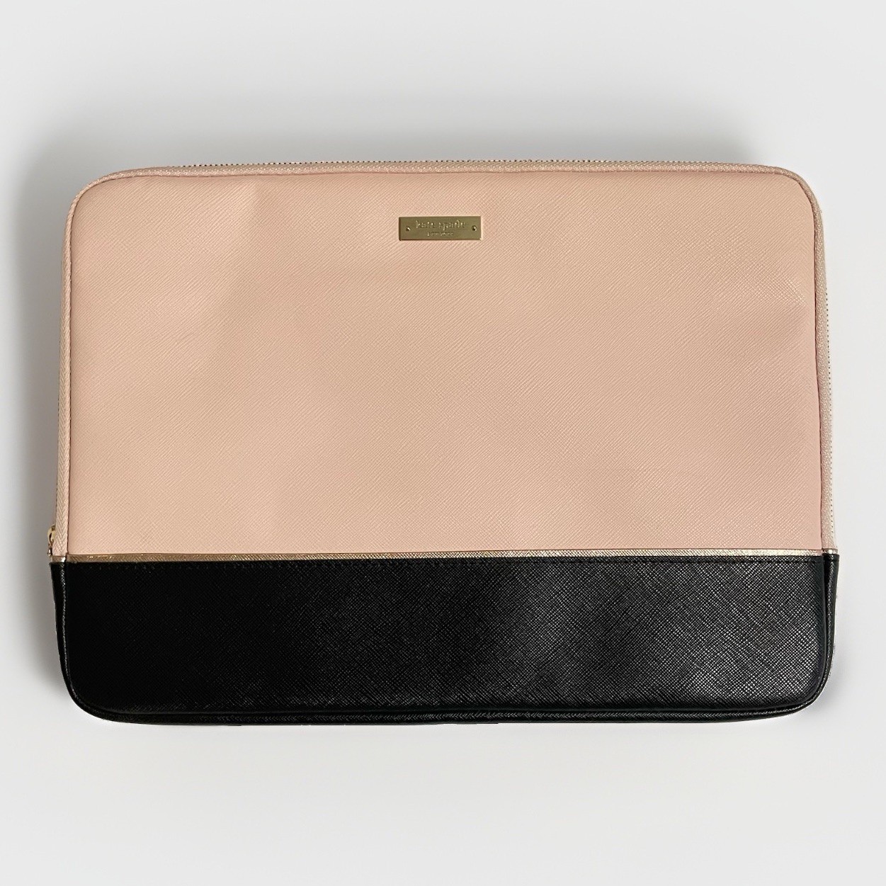 Kate Spade New York Saffiano Leather Laptop Sleeve Case 13 Inch Black & Pink EUC
