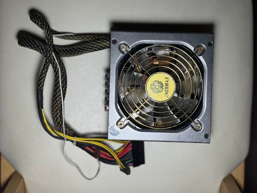 ENERMAX MODU82+ Gold Fan Guard PC Power Supply Unit