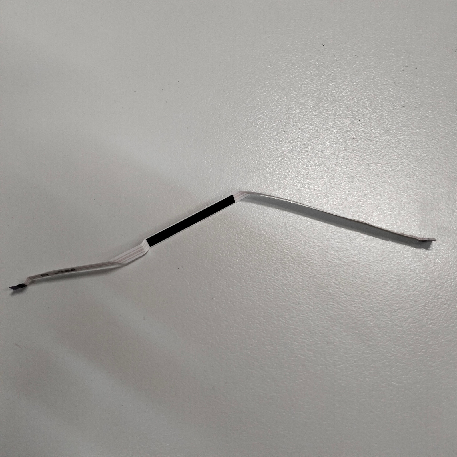 Genuine Dell Latitude 5300 4-pin LED Status Indicator Cable 450.0G307.0001