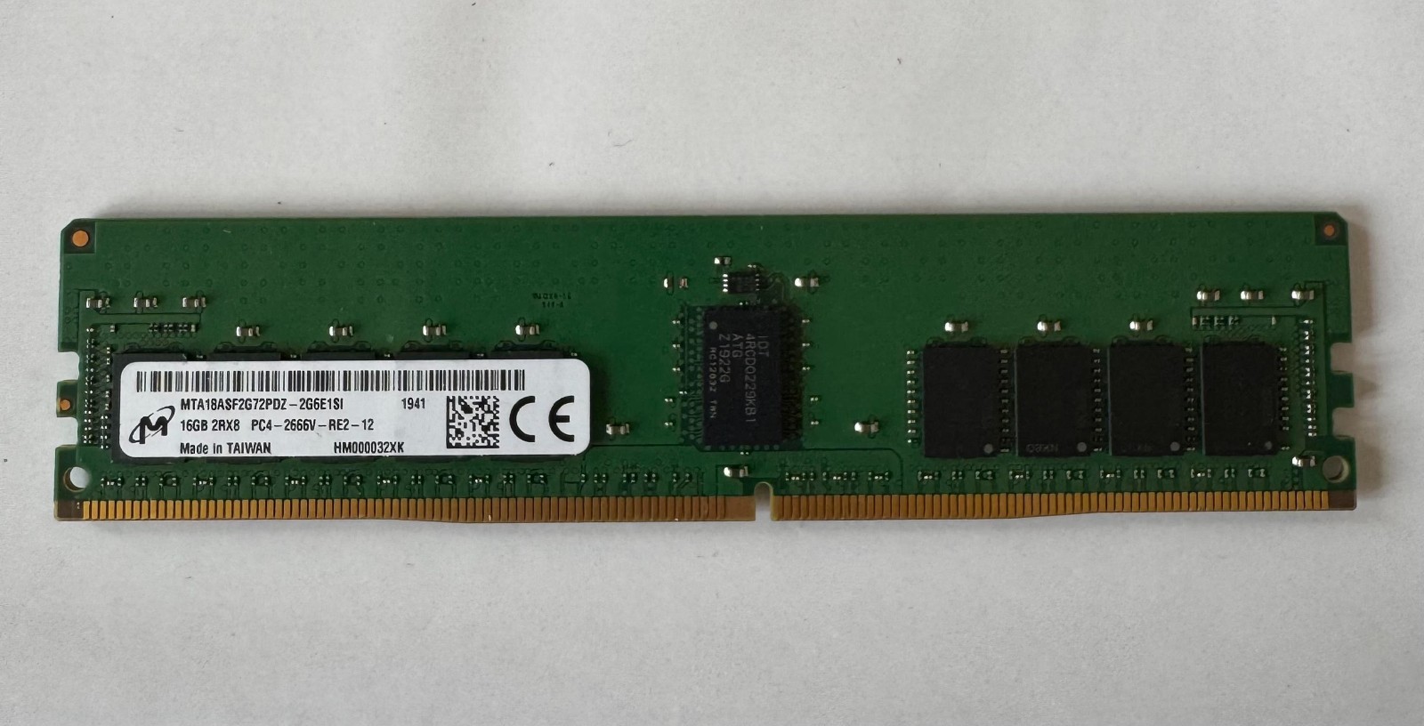 Micron MTA18ASF2G72PDZ-2G6J1 16GB PC4-21300V-R 2RX8 DDR4-2666MHz RAM