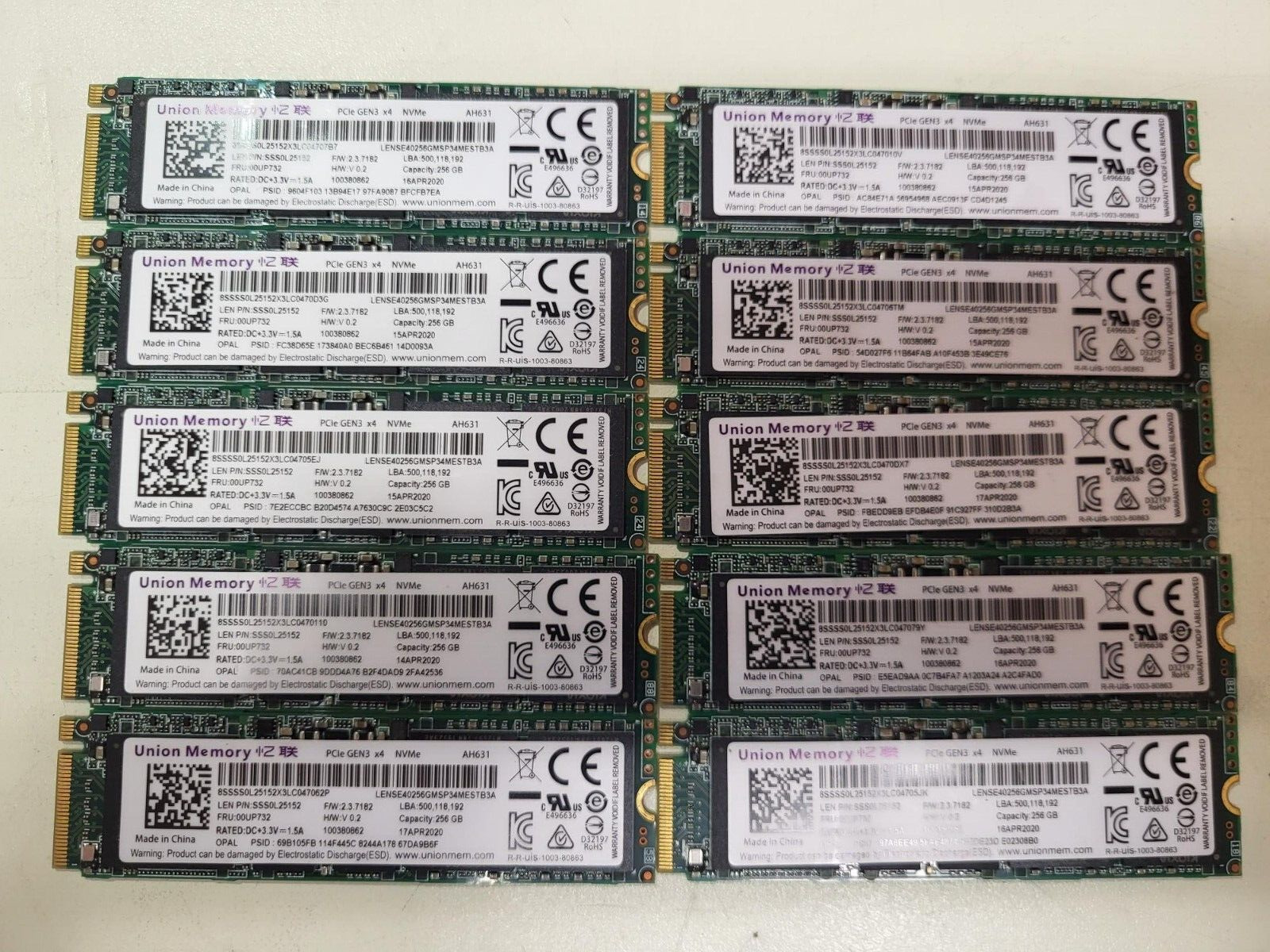 Lot of 10x UNION MEMORY - 256GB PCIe GEN3x4 NVMe M.2 SSD SSS0L25152 00UP732