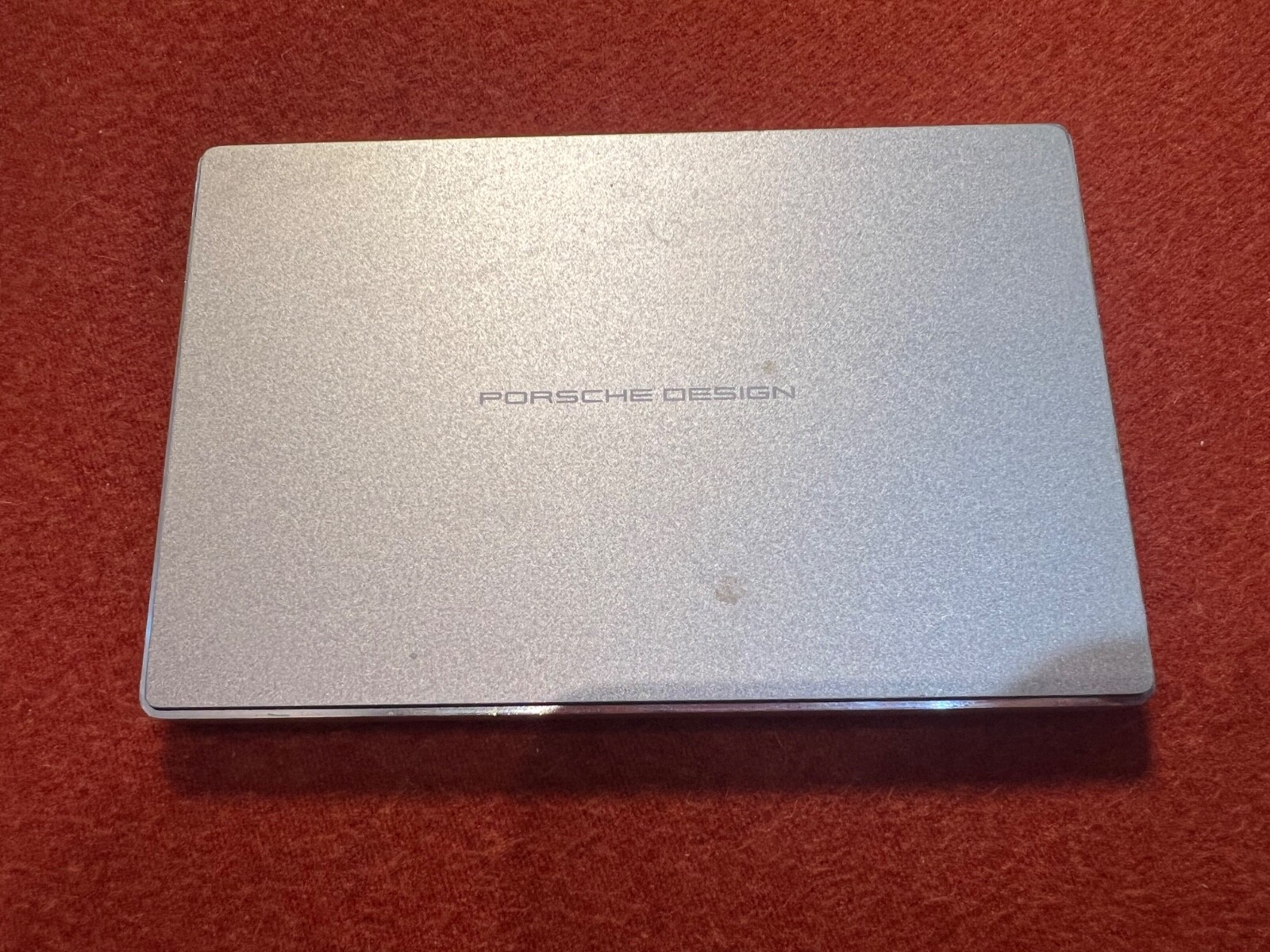 SEAGATE LACIE PORSCHE SLIM DESIGN 2TB HARD DRIVE LRD0PS2 USB-C