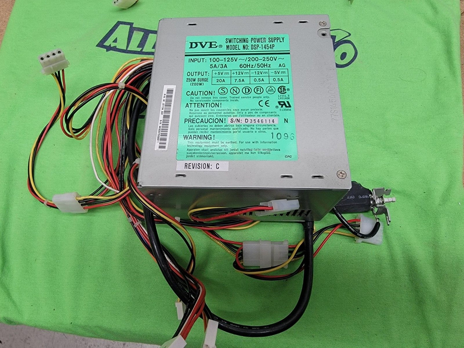 DVE SWITCHING POWER SUPPLY MODEL NO DSP-1454P AT POWER SUPPLY