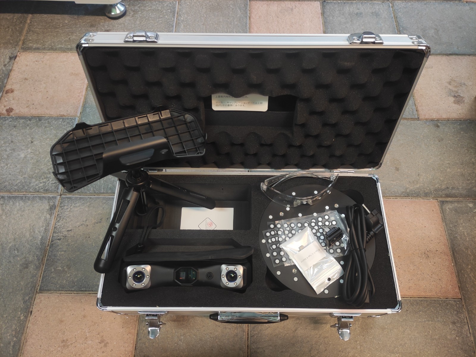 Revopoint MetroX Advanced Edition with Case + Marker Block Kit -