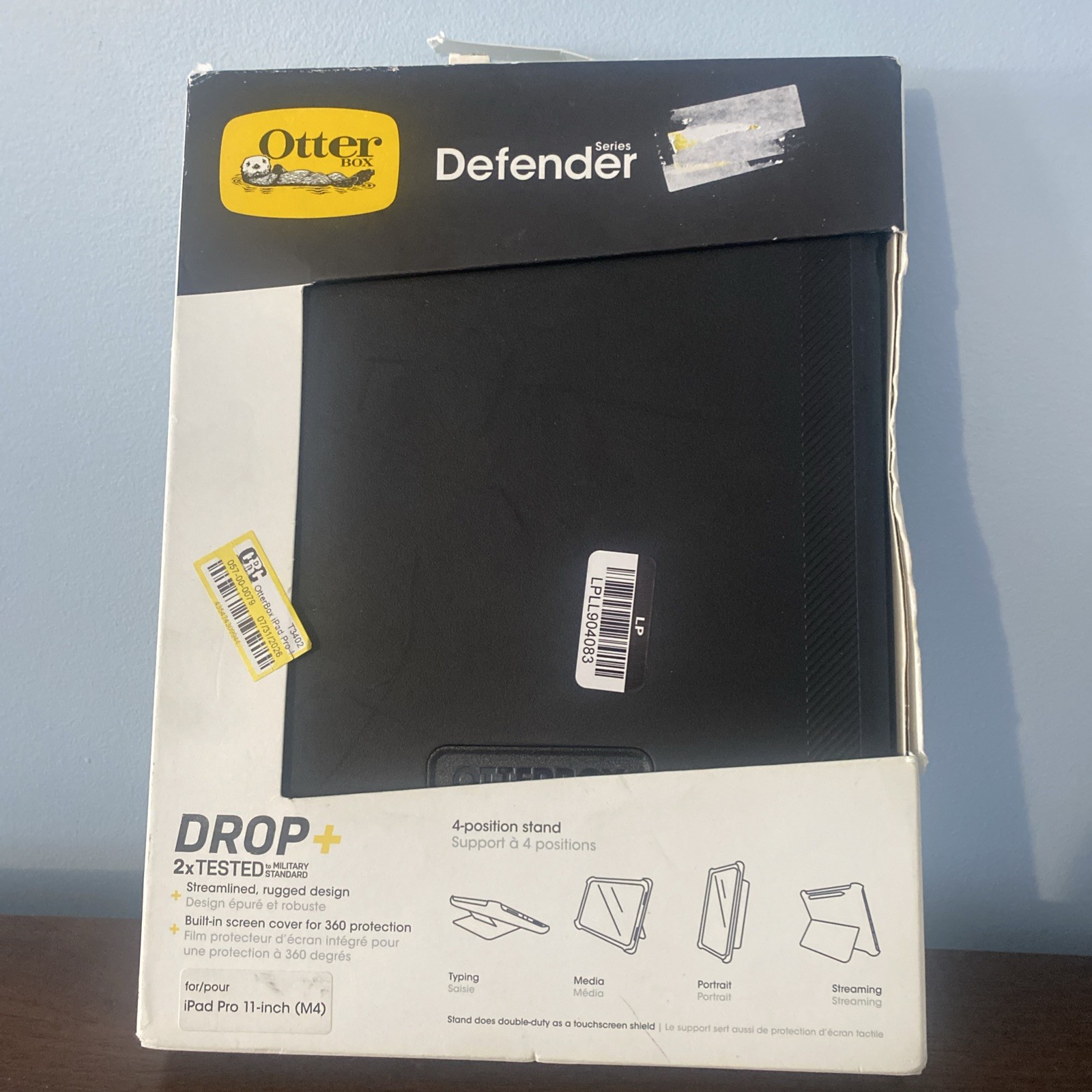 OtterBox Defender Series Rugged Case iPad Pro 11" (M4) Stand/Protector Black